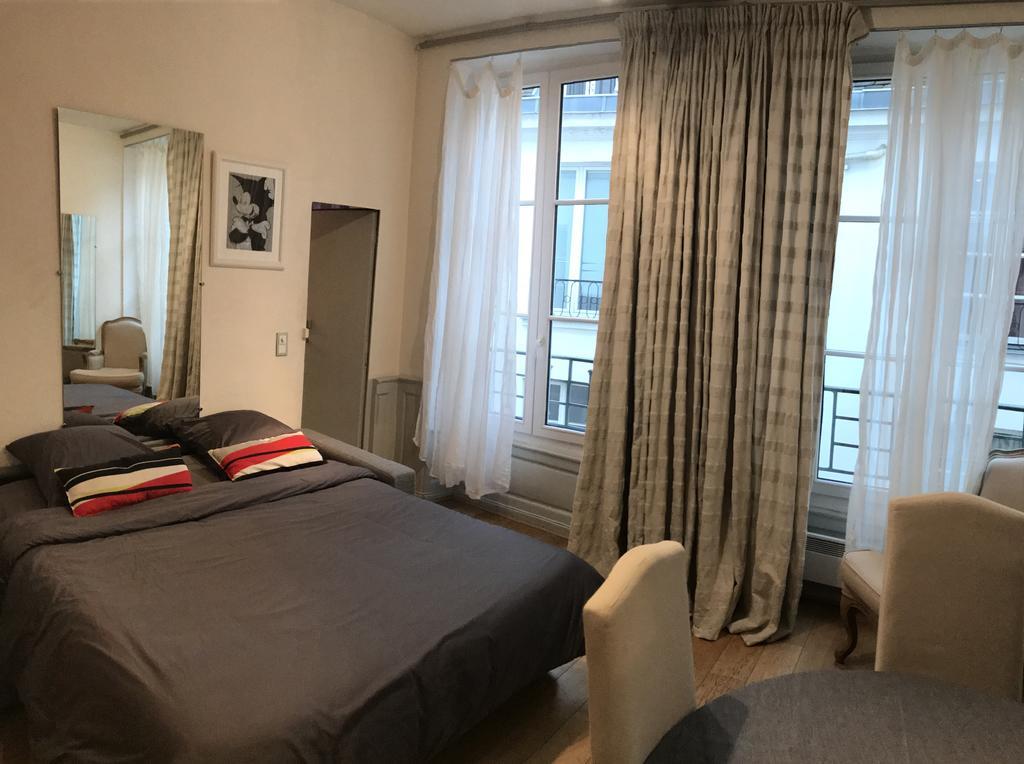 Atypique apartment - Saint-Germain des Prés Parigi Esterno foto